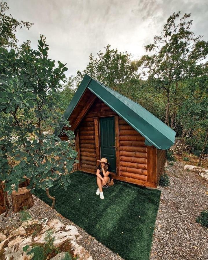 Hotel Camp Oaza,Lipa Cetinje Exteriér fotografie