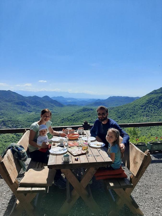 Hotel Camp Oaza,Lipa Cetinje Exteriér fotografie