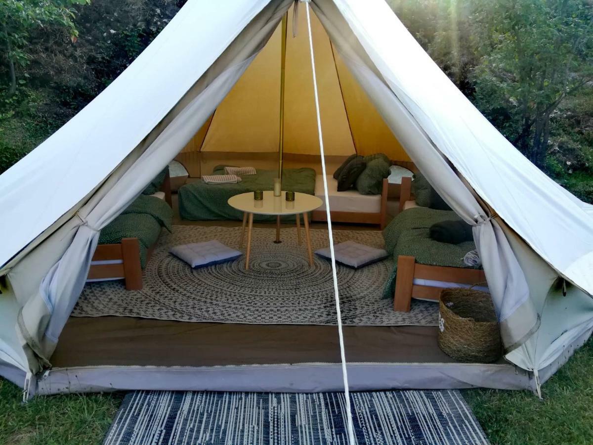 Hotel Camp Oaza,Lipa Cetinje Exteriér fotografie